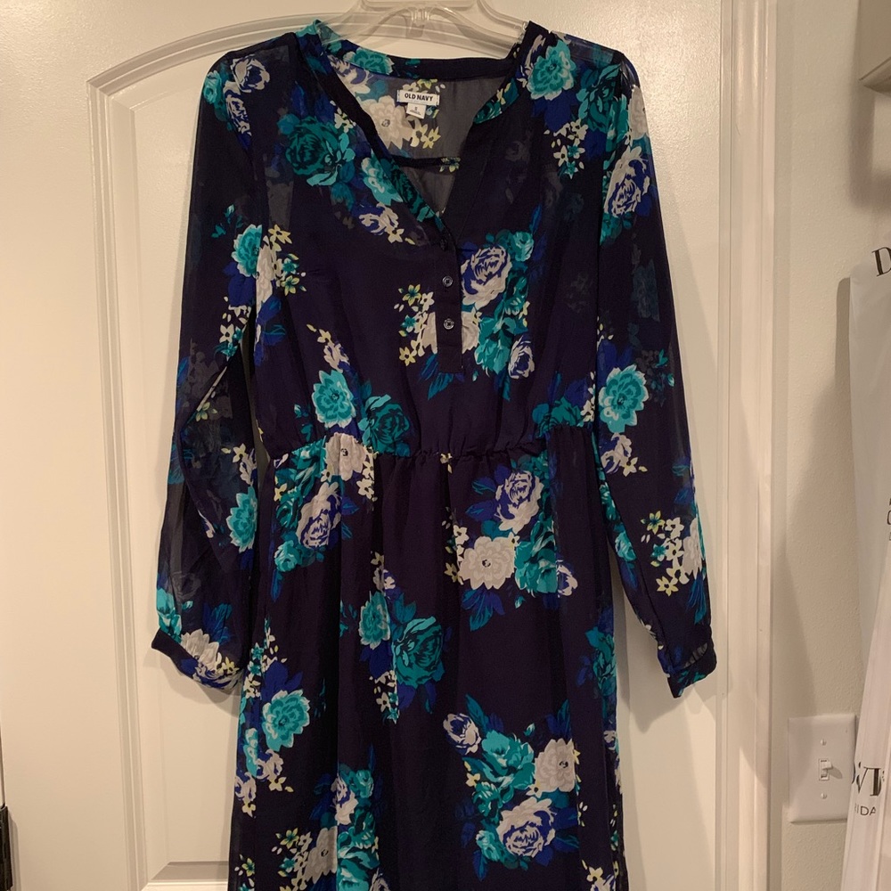 Long sleeved dress